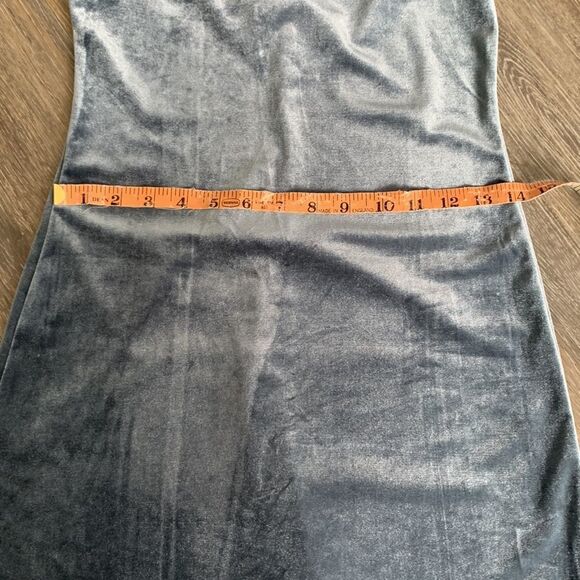 Forever 21 velvet mini dress fit and flair size medium - Picture 8 of 11